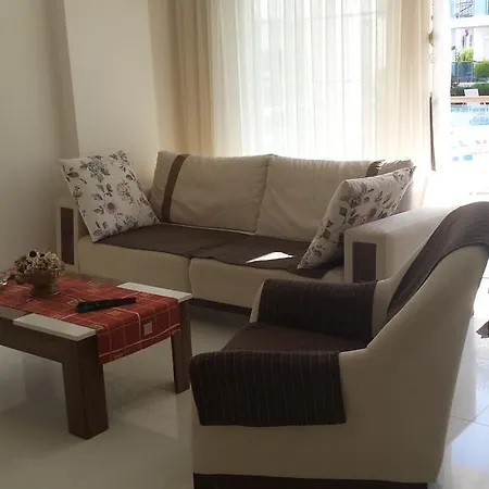 Aqua Mare Apartment Side